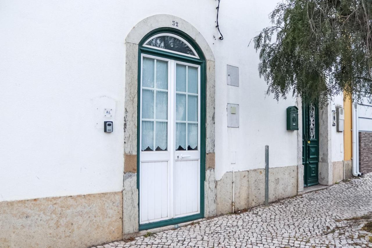 Traditional Portuguese Village House - Casa Martins No 52 Freiria المظهر الخارجي الصورة